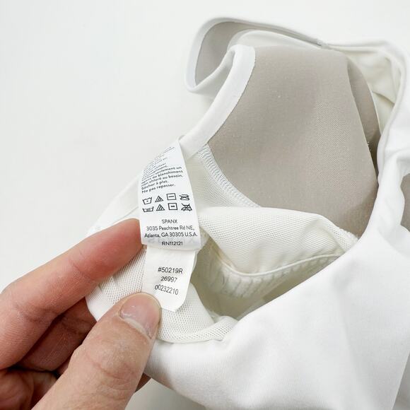 Spanx Small S White Longline Medium Impact Sports Bra Racerback Scoop Neck - Picture 8 of 9